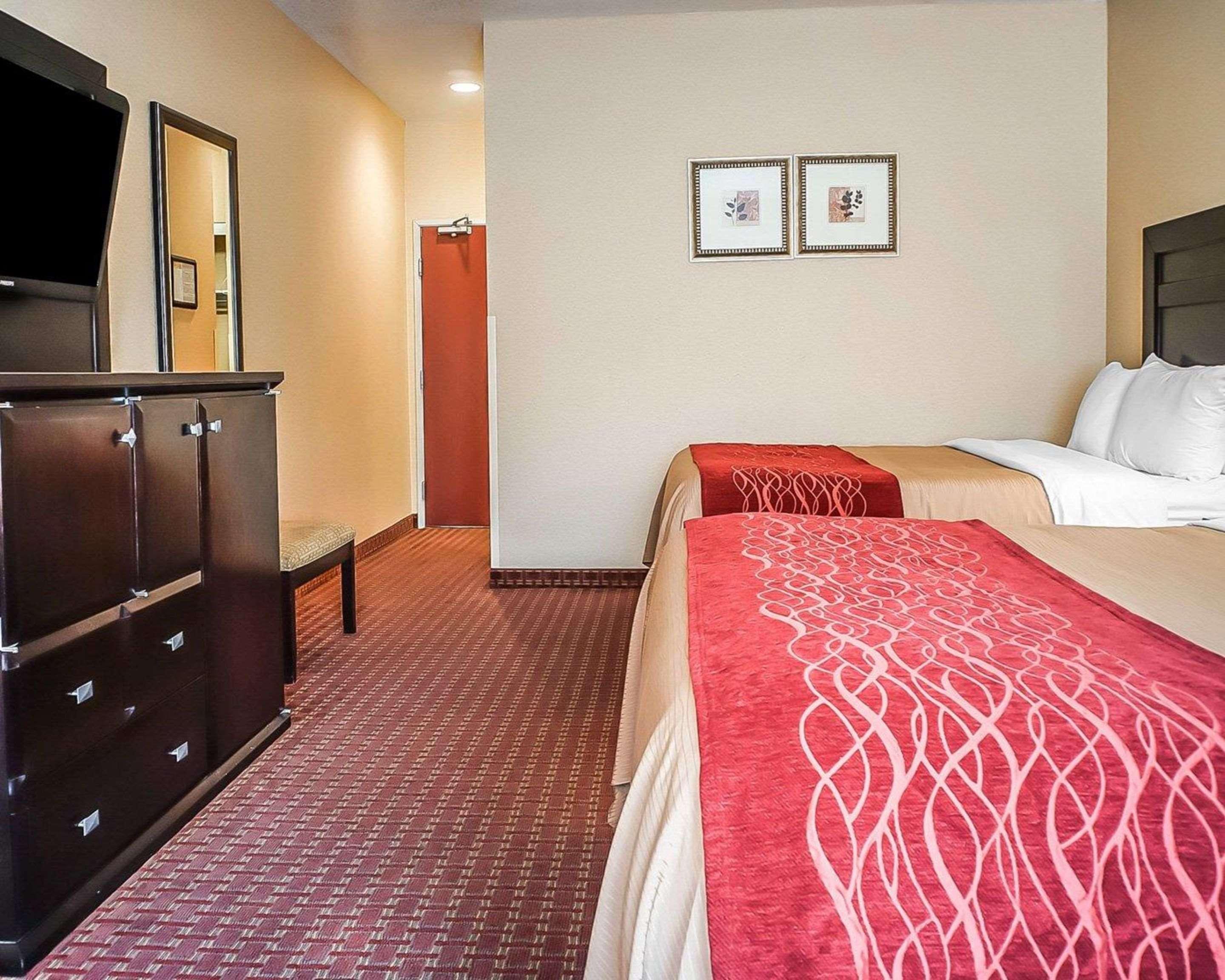 Quality Inn & Suites Roswell Exterior foto